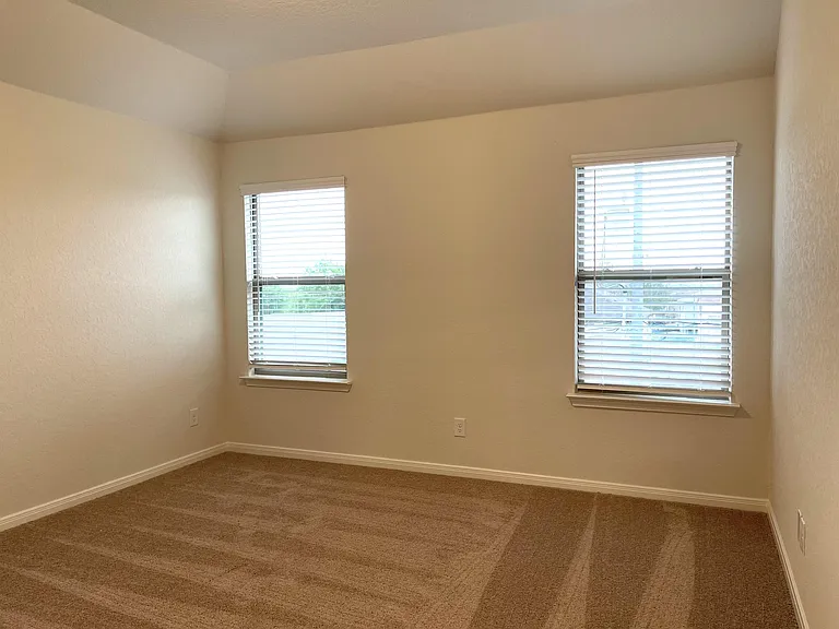 2222 Sandlewood Cv #102 — Photo 11