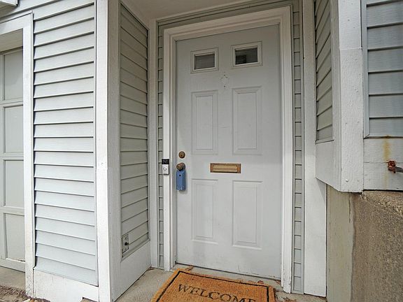2nd image of 600 Delta Ave Unit 15