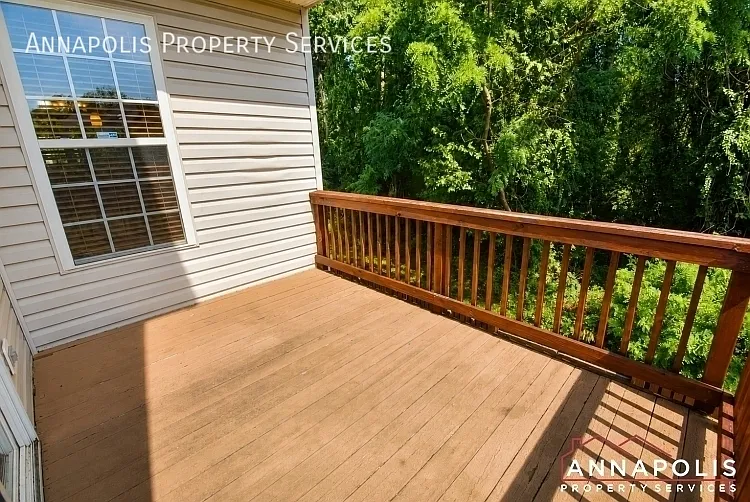 888 Stonehurst Ct — Photo 29