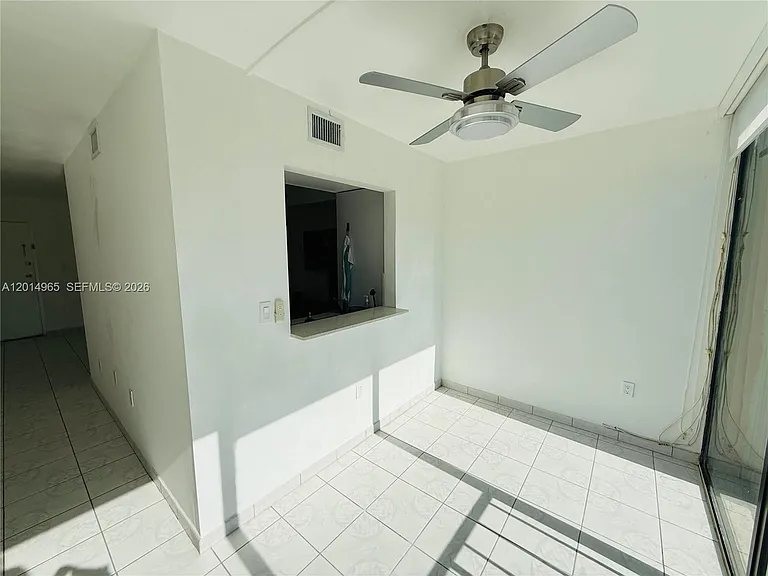 9440 W Flagler St #305 — Photo 7