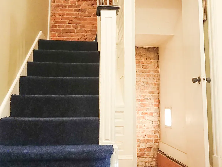 35 Q St NE — Photo 22