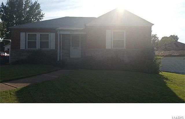 1st image of 2877 Chadwick Dr