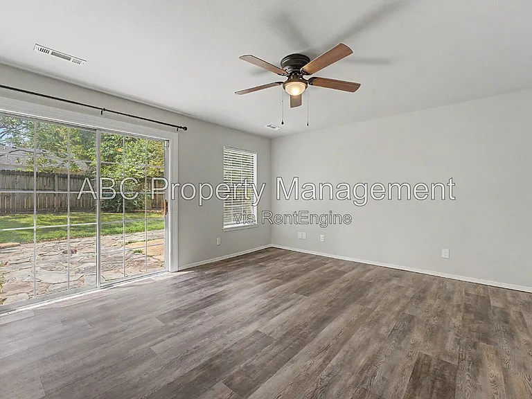 3345 W Essex Dr — Photo 12