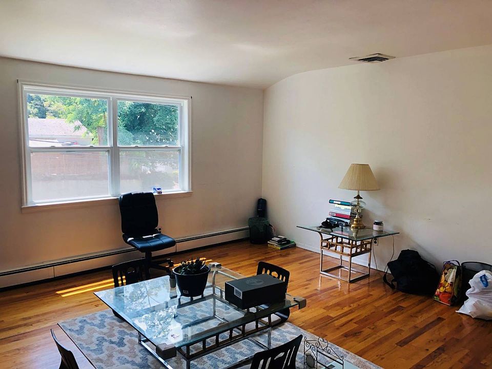 1st image of 90 Coles St APT 2