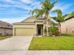 305 Breakaway Trl, Titusville, FL 32780