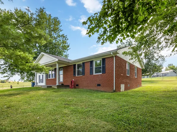 4492 Chestnut Grove Rd, Brodhead, KY 40409