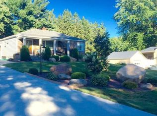 5217 Roslindale Ave, Erie, PA 16509