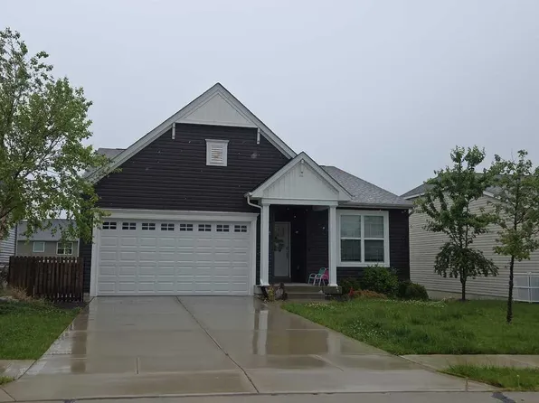 1555 Misty River Dr, Saint Paul, MO 63366