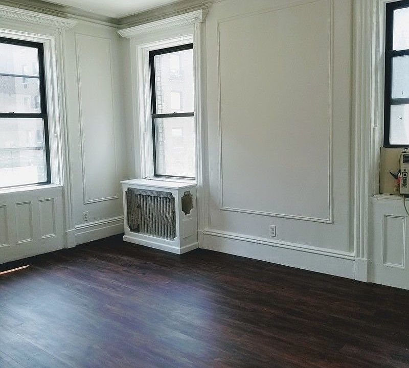 1st image of 1364 Lexington Ave Frnt 5