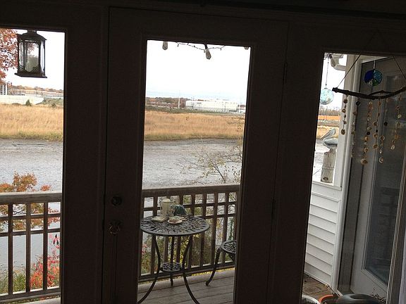 5th image of 3250 Fairfield Ave APT 310