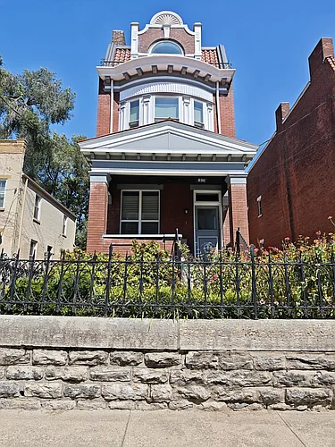 836 York St #2 Photo 1