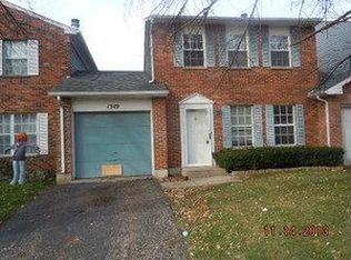 1349 Georgetown Dr, Carol Stream, IL 60188