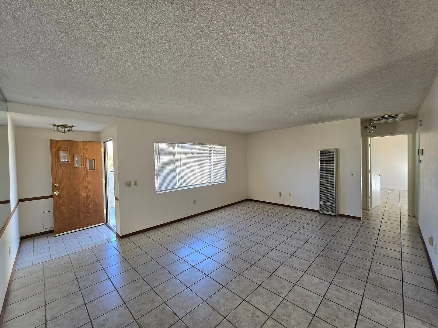 1/2 Acre and All Tile! — Photo 2
