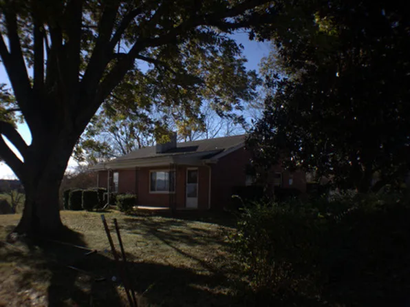 408 Pinto Rd, Greeneville, TN 37745