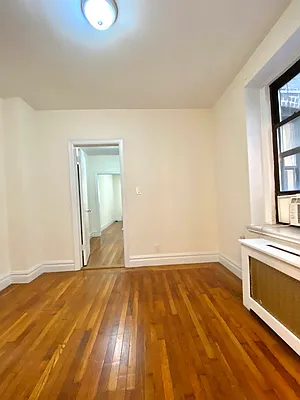 Rented by Oxford Property Group | media 6