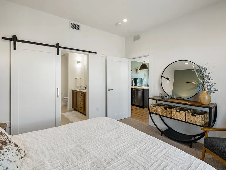 116 N Bozeman Ave #203 — Photo 9