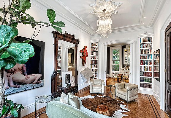 3rd image of 374 Vanderbilt Ave