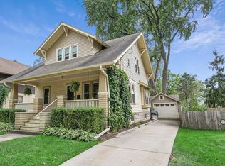 1225 W Lawrence St, Appleton, WI 54914