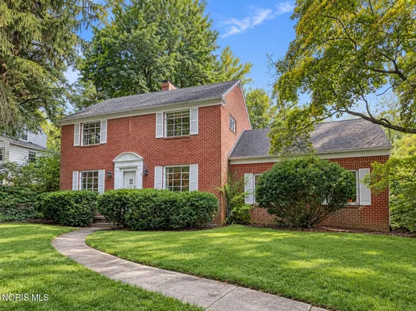2239 Dundas Rd, Toledo, OH 43606