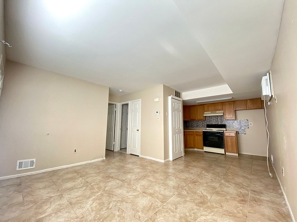 1st image of 18 Hemlock Ln #1F