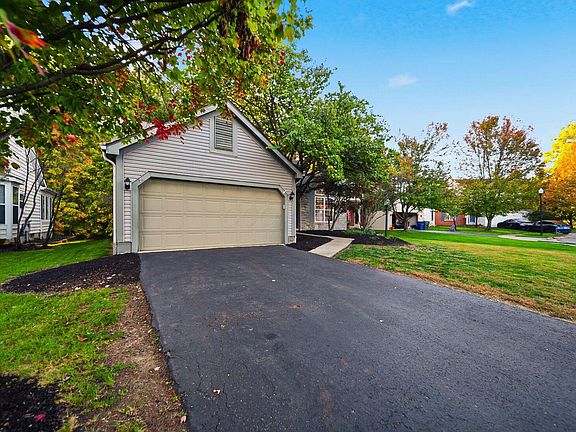 3rd image of 5406 Bullfinch Dr