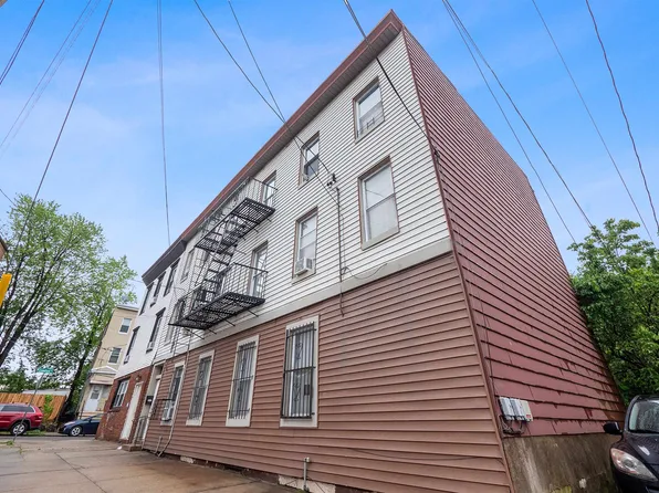 3 Orchard St, Jersey City, NJ 07306