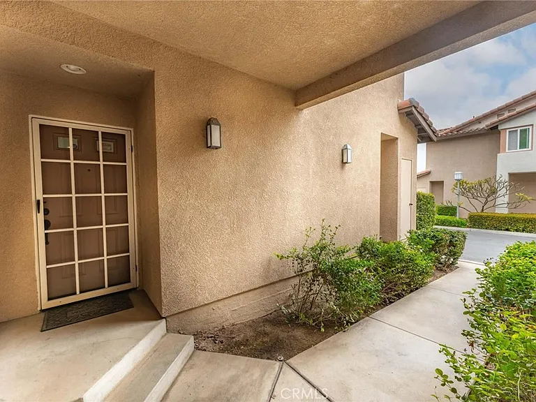 12948 Avenida Empresa — Photo 2