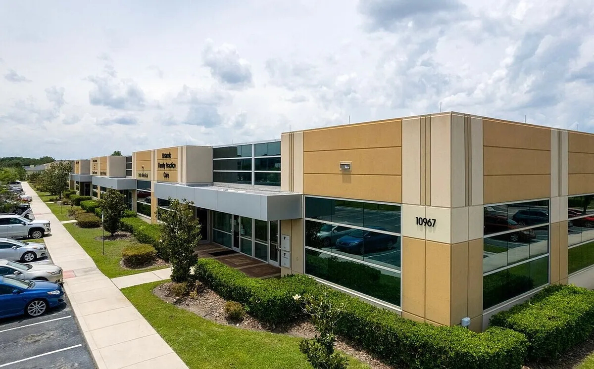 Building Photo - 10967 Lake Underhill Rd #106