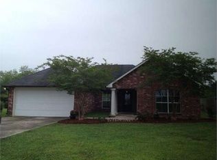 36050 Raleigh Dr, Denham Springs, LA 70706