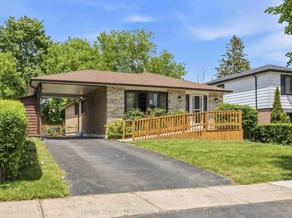 46 Earswick Dr, Toronto, ON M1E 1C6