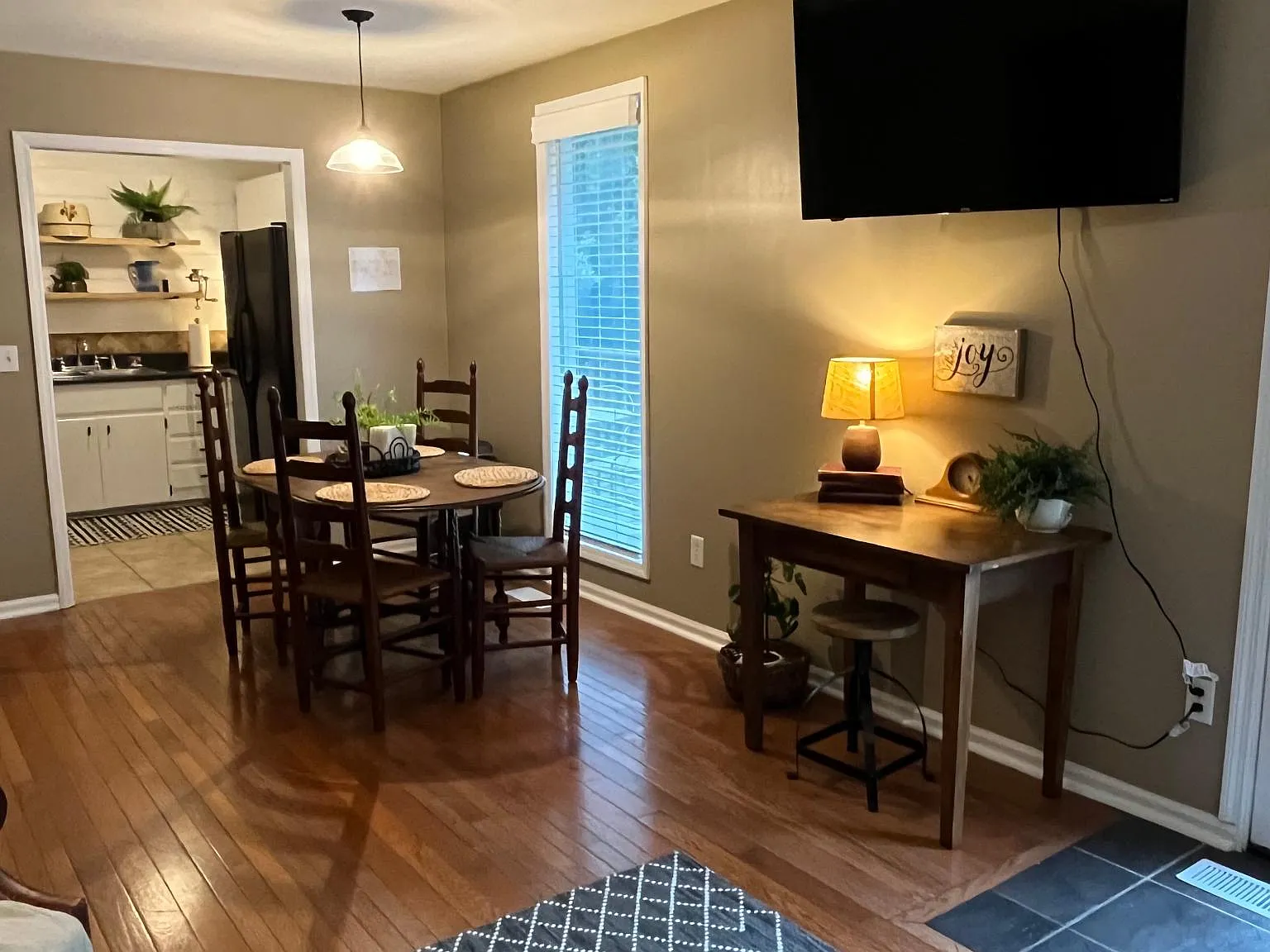 2804 Dunlap Ave — Photo 3