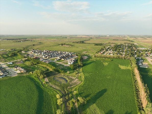 Harmony Blvd, Surrey, ND 58785