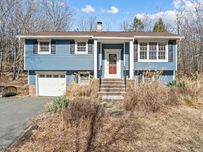 208 Mcpeek Rd, Lafayette, NJ, 07848