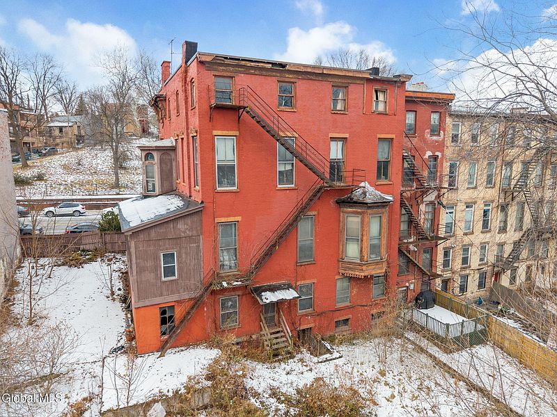 74th image of 93 Ten Broeck Street