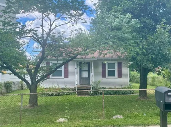 1716 Johnson Dr, Bowling Green, KY 42101