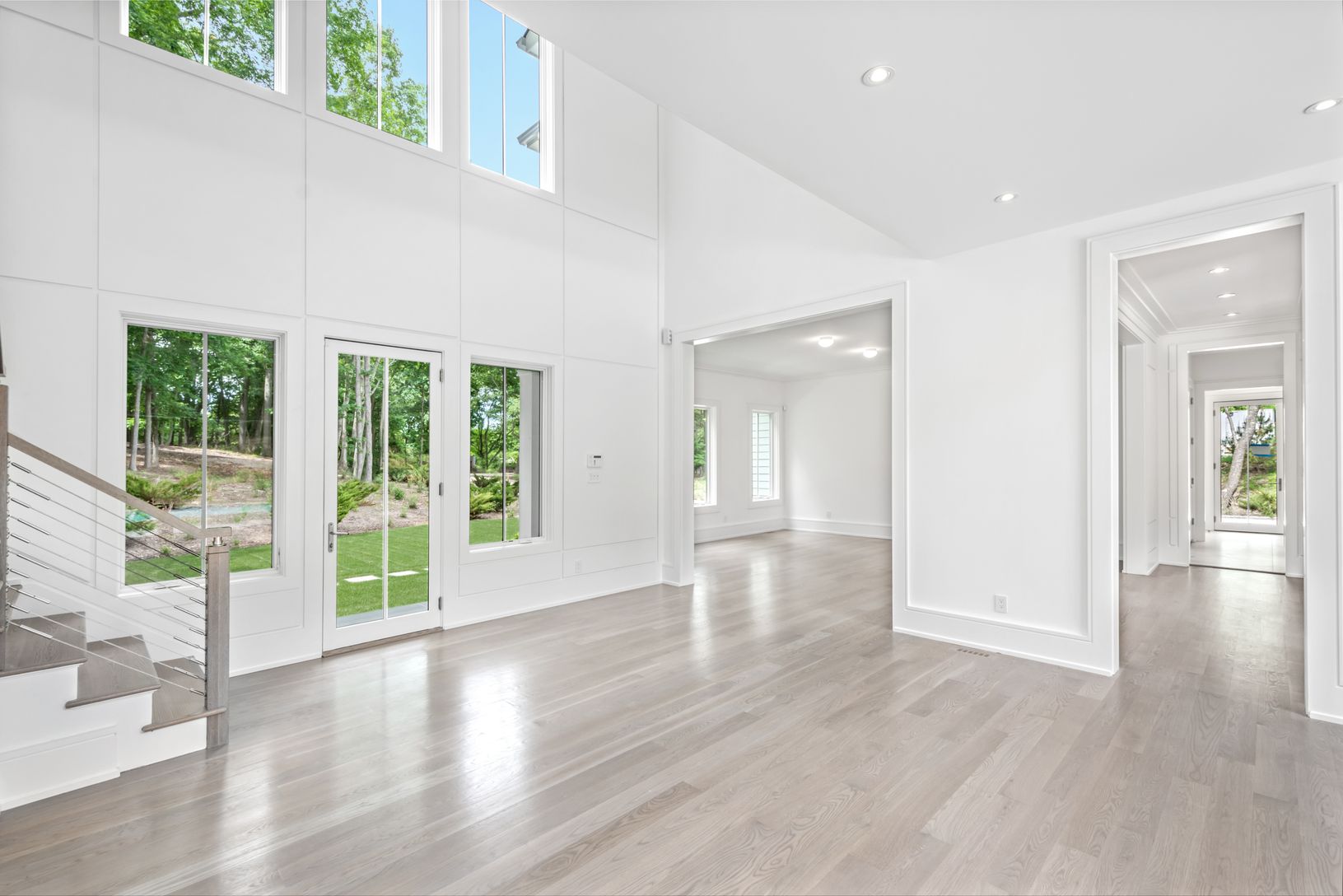 2-Story Foyer