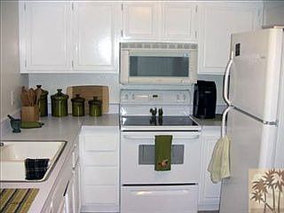 4th image of 2435 Los Patos Dr