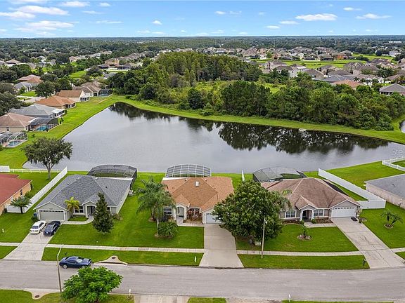3rd image of 4831 Zion Dr