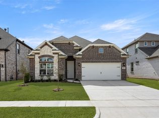 221 Allegheny Dr, Burleson, TX 76028