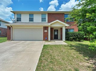 732 Partridge Dr, Saginaw, TX 76131