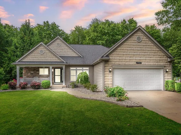 7520 Haflinger Cir, Kalamazoo, MI 49009