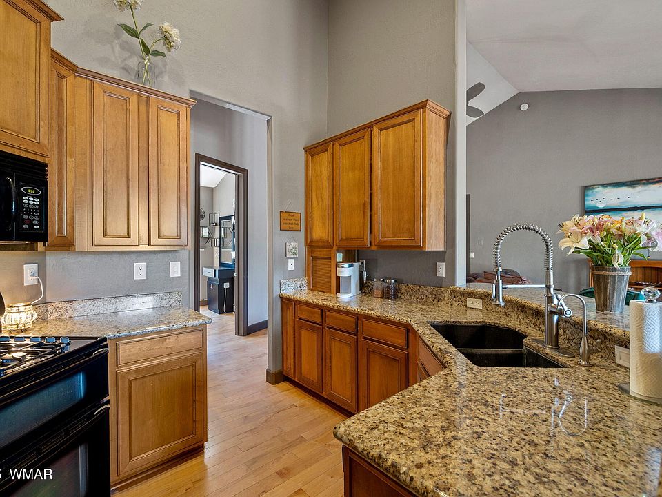 1010 Chaparral Dr, Show Low, AZ 85901 | MLS #257466 | Zillow