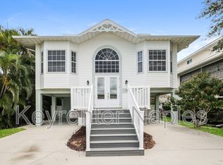771 Park Ave, Naples, FL 34110