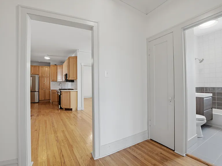 2101 N Mozart St #3 — Photo 12