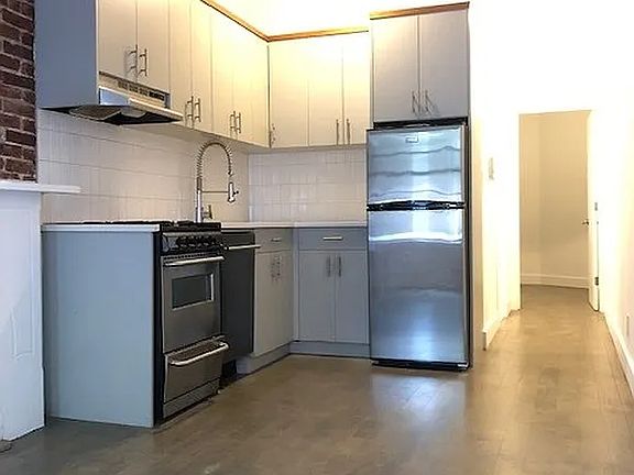 2nd image of 646 President St APT 1A