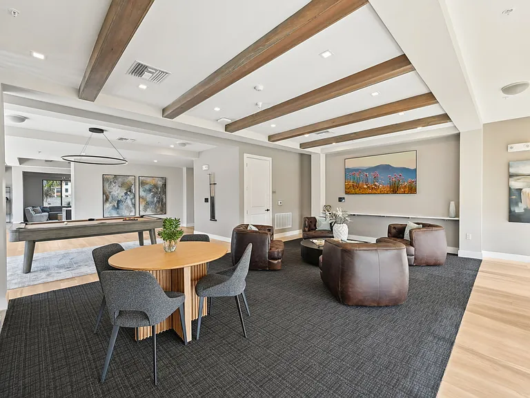 The Concord Luxury Apartments — Photo 37
