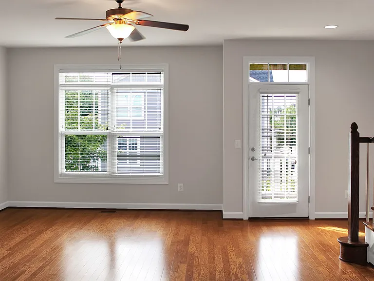 1616 Kempton Pl — Photo 8