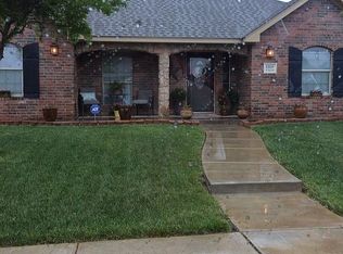 8108 Taos Dr, Amarillo, TX 79118