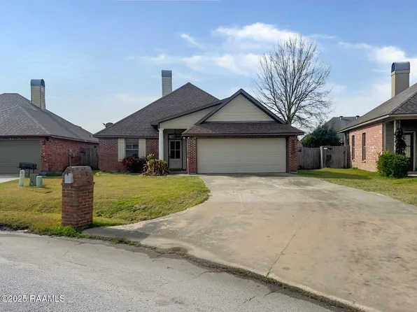 106 Country Mile Dr, Youngsville, LA 70592