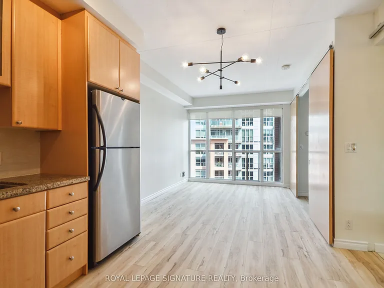 1 Shaw St #602 — Photo 8